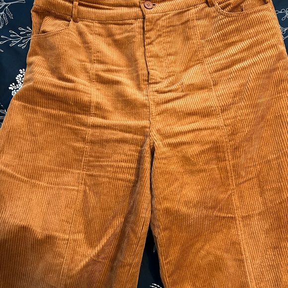 Unique Vintage Rich Brown Wide Leg Corduroy Pants - Picture 7 of 7